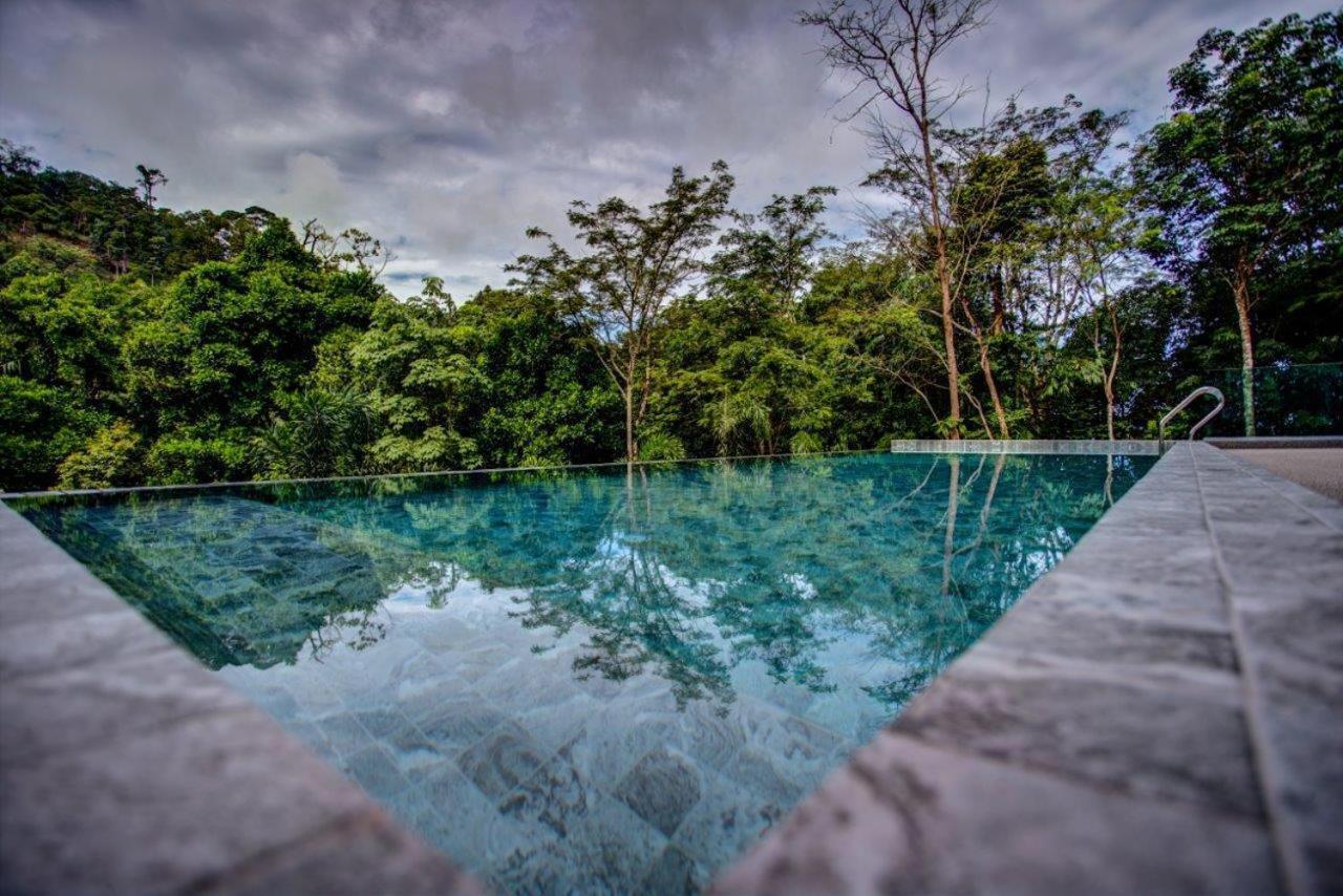 Kamala Amanah Hill Hotel Exterior photo